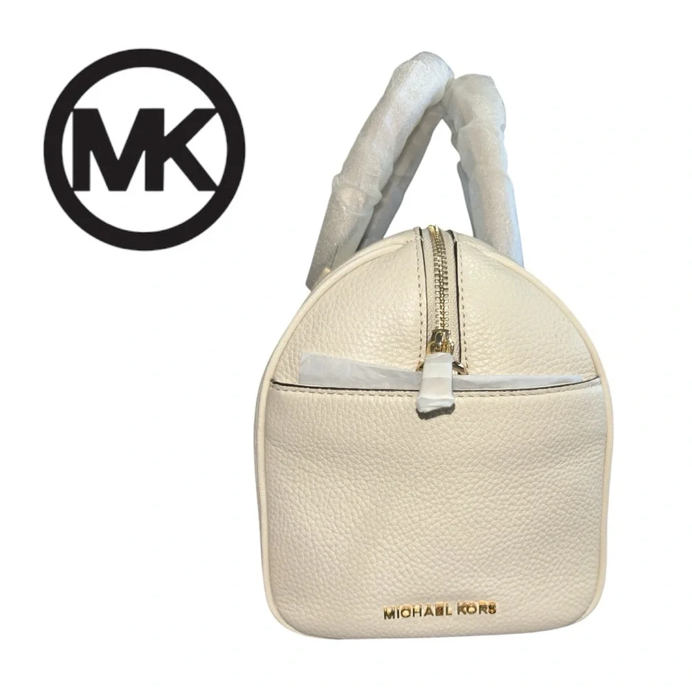 Michael Kors Large Pebbled Ecru Leather Aria Satchel - Picture 4 of 6